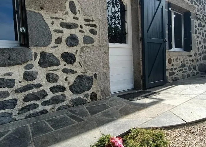 6 Personnes A Pailherols Villa